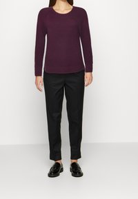 GAP Sweter