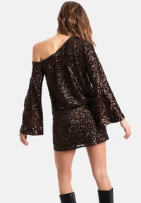 THE-ARE Robe de soirée - marrón