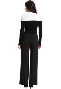 Morgan MICO - Pullover - off-white