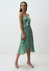 Jimmy Key STRAPS V-NECK  PATTERNED MIDI  - Jurk - mint