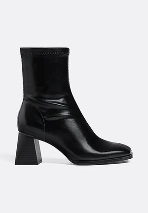 HEEL WITH STRETCH LEGS - Stivaletti - black