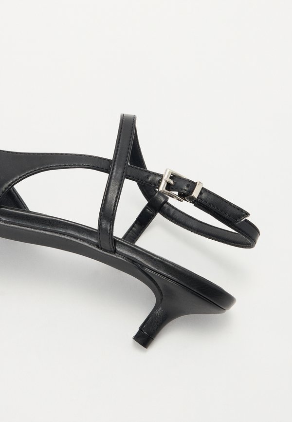 BRYNIE - Classic heels2