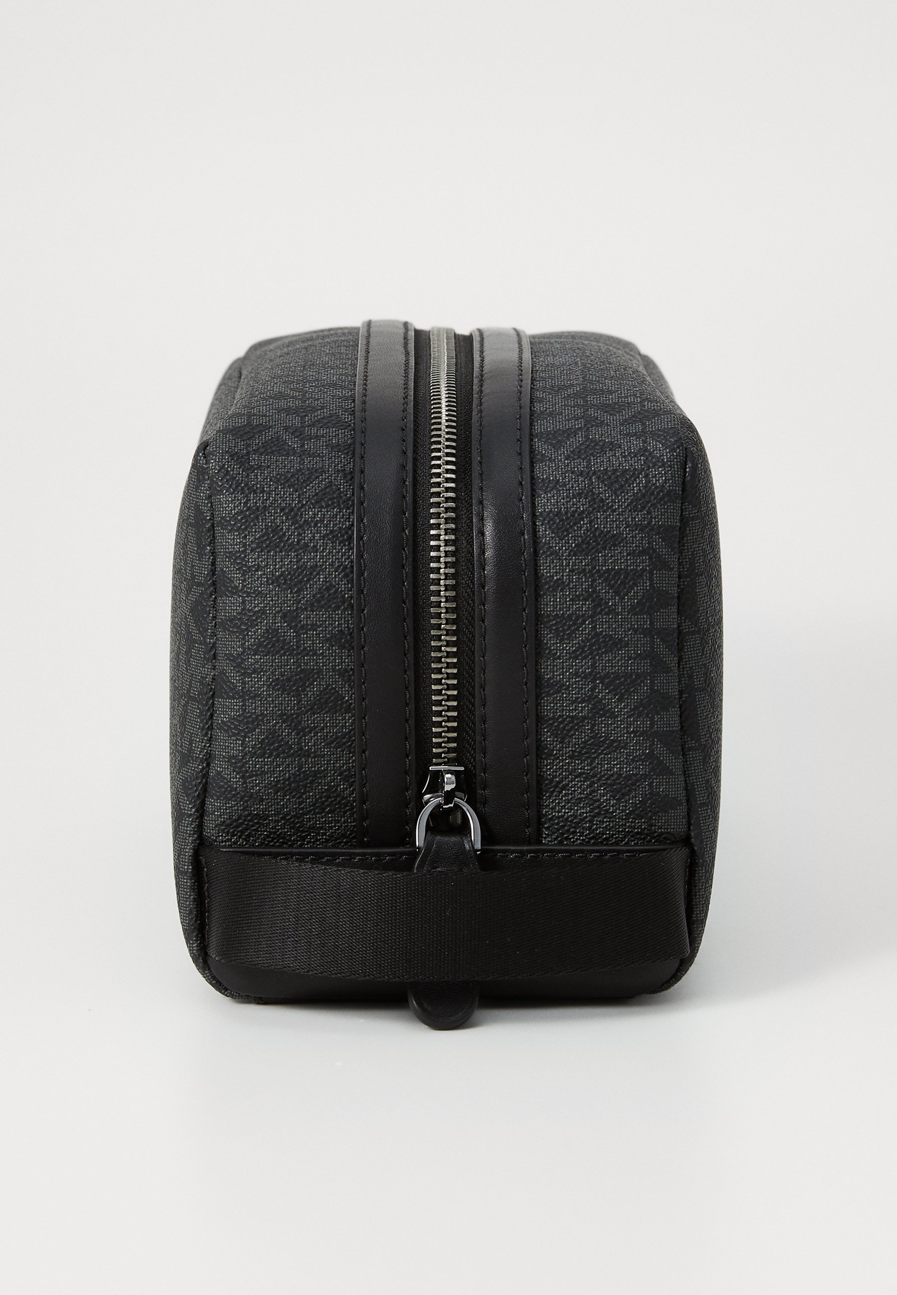 MICHAEL KORS ブラックケース Michael Kors TOILETRY KIT - Wash bag - black - Zalando.co.uk