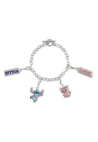 Zilveren schakelarmband met twee emaille bedels: een blauwe Stitch-figuur en een roze Angel-figuur, met labels 'STITCH' en 'ANGEL'.