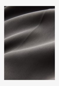 Niet geselecteerd, black/grey