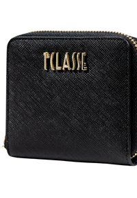 Portafoglio nero con texture, caratterizzato da un logo dorato, chiusura a zip e design quadrato compatto. Materiale liscio con una leggera luminosità.