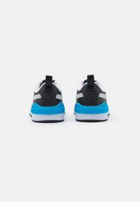 Puma BLOC UNISEX - Sapatilhas - black/ice flow