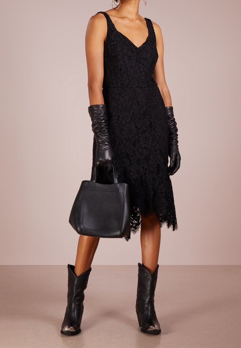 chinese dress ladies Amazon.com: DKNY Women's Dresses Dress, Black, 2 : Clothing, Shoes & Jewelry main image 0