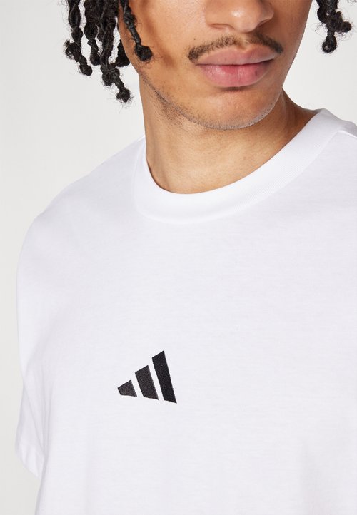 adidas Essentials Small Logo Single Jersey T-Shirt White/Black — foto 6