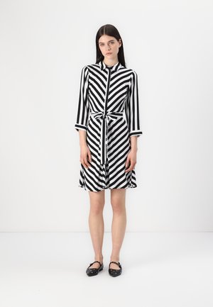 YASSAVANNA SHORT SHIRT DRESS - Robe chemise - star white/black