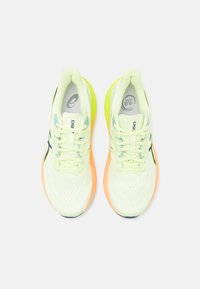 ASICS GT-2000 12 - Zapatillas running asfalto - cool matcha/blue expanse