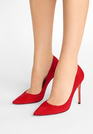 High heels - red