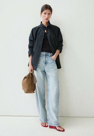 Massimo Dutti, JACKET WITH BUTTONED COLLAR STRAP - Krátký kabát - dark blue