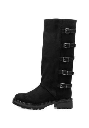 Botas altas de ante negro con cuatro detalles de hebilla ajustables en el lateral, puntera redonda y suela de goma texturizada.