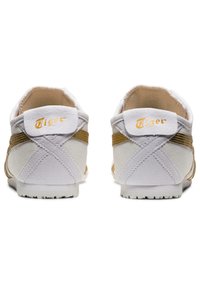 Onitsuka Tiger MEXICO 66 SLIP-ON - Tenisky - white pure gold