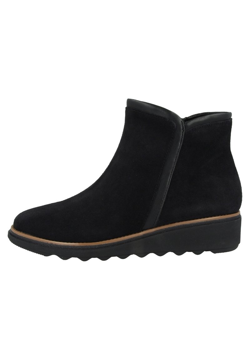 Clarks Ankle boot