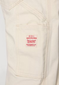 Levi's® Workwear CARPENTER UNISEX - Loose Jeans - chalky white super s