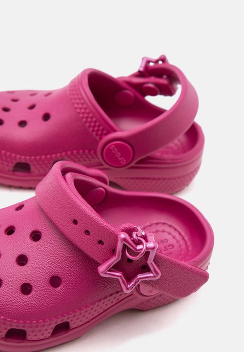 Crocs CLASSIC STAR BUCKLE UNISEX - Slippers - royal pink — foto 6