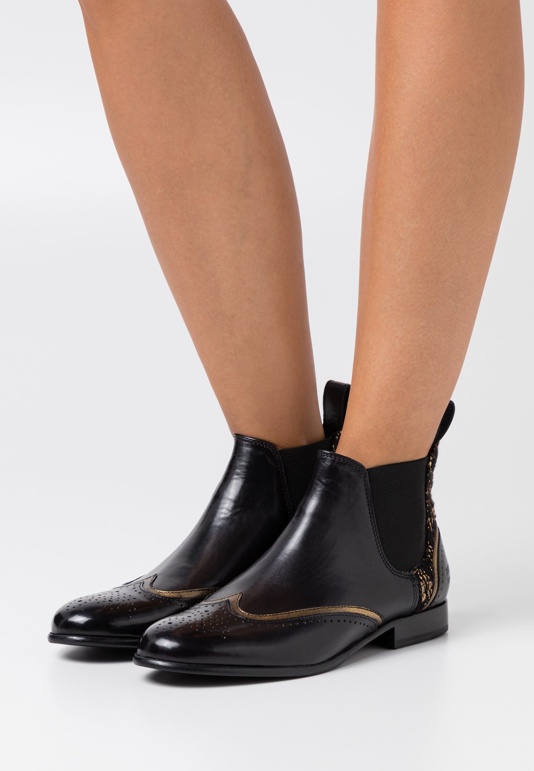SALLY Korte laarzen blackgold SALLY Korte laarzen blackgold