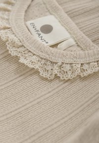 EN FANT Langarmshirt - french oak