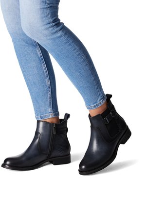COMFORT - Ankle boots - ocean