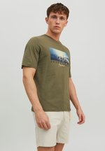 T-Shirt Uomo JACK & JONES Jorsplash Photo Tee SS Girocollo - Stampa Foto