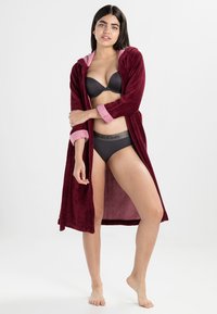 Vossen PALERMO UNISEX - Badekåpe - burgundy