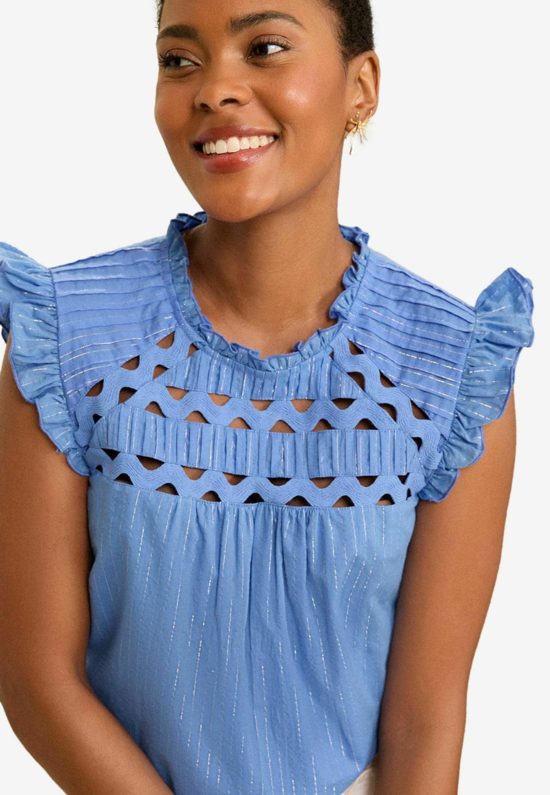 Love Roses FLUTTER SLEEVE SHELL REGULAR FIT Pusero Blue Metallic Love Roses FLUTTER SLEEVE SHELL REGULAR FIT Pusero Blue Metallic