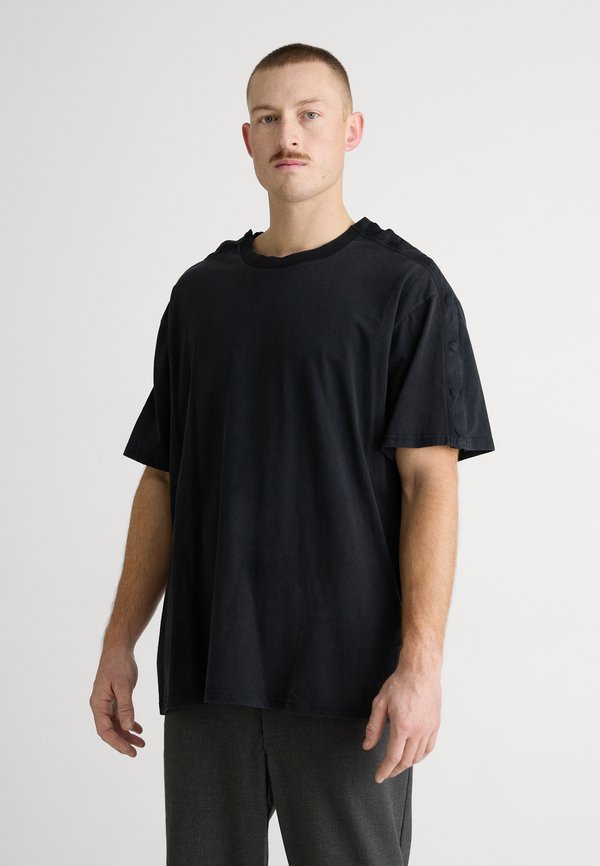ADAPTIVE TEE UNISEX - Basic T-shirt2
