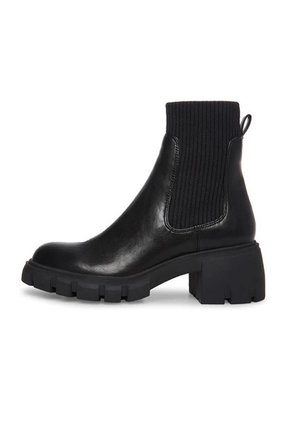 Ankle boot