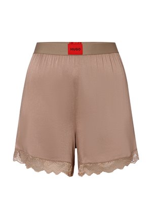Satin-Pyjama-Shorts in Hellbraun, mit einem beigen elastischen Bund und einem roten Logo sowie zarter Spitze am Saum.