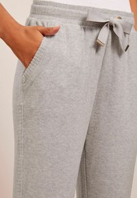 Friends Like These REGULAR FIT - Trainingsbroek - grey