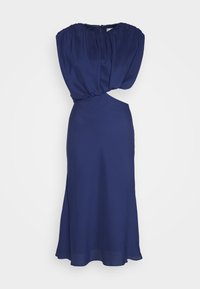 Mörkblå klänning med draperad byst och asymmetrisk skärning. Tillverkad av slät tyg, med en utsvängd nederkant och volangad halsringning.