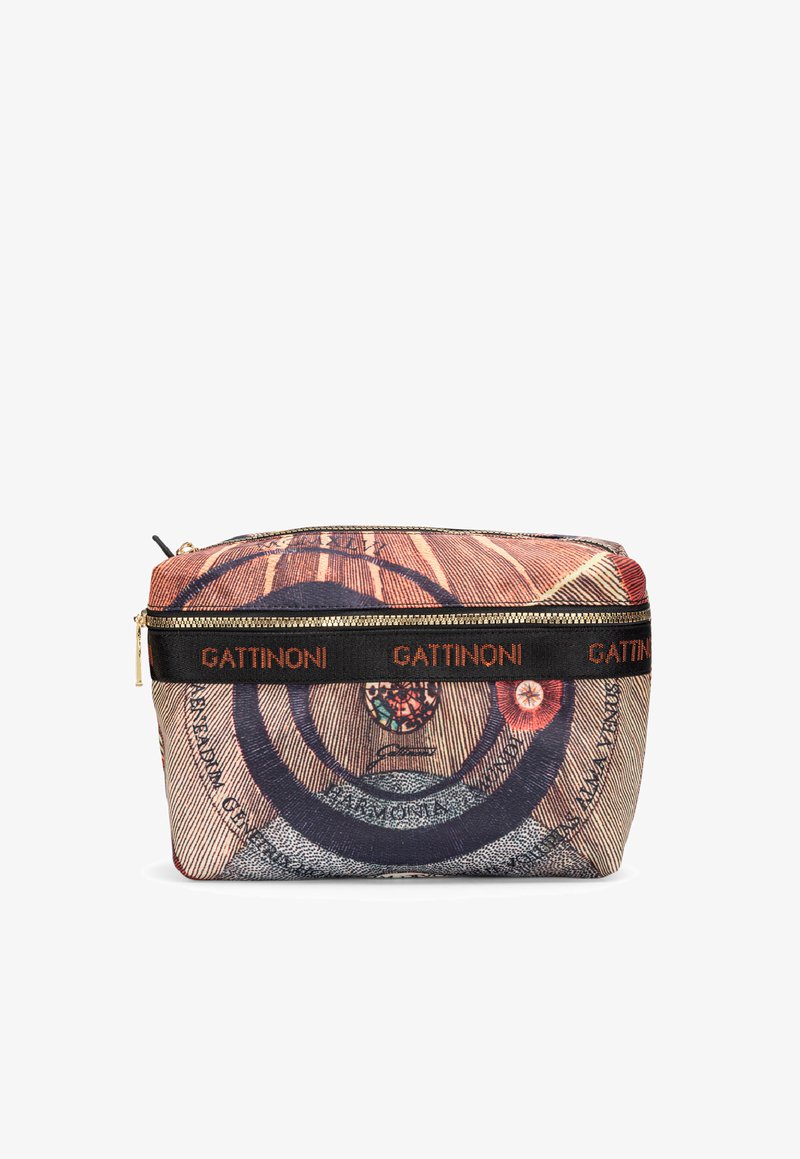 Rechteckige Kosmetiktasche aus Stoff mit einem Vintage-Münzdesign. Verfügt über einen goldenen Reißverschluss und ein schwarzes Band mit "GATTI NONI" in Orange.