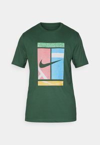 NIKECOURT TEE COURT - T-shirt de sport - green