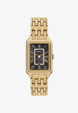 Montre rectangulaire dorée avec un cadran noir, des marqueurs en chiffres romains et des pierres décoratives autour du cadran. Bracelet en métal maillé.