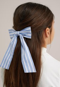 WE Fashion Matu veidošanas piederums - light blue