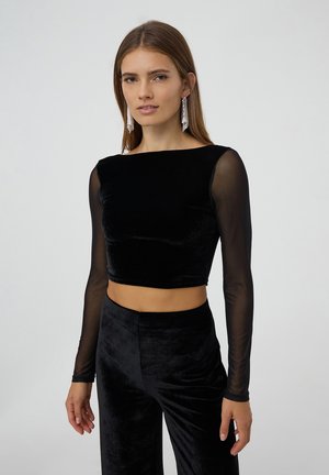 CROP CON SCOLLO AMPIO SUL RETRO - Maglietta a manica lunga - nero