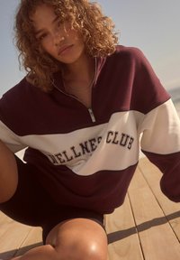 Self. HALF ZIP - Pusa - burgundy red