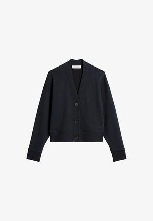 Navy cropped cardigan van zacht materiaal met een v-hals, lange mouwen en vijf zwarte knopen. Heeft ribgebreide boorden en zoom.