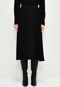 adL FLARED MIDI - A-Linien-Rock - black