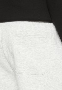 Brave Soul TARLEY - Shorts - ecru marl