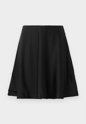 Gonna a campana nera realizzata in tessuto liscio. Presenta una vita e strati con una leggera lucentezza, che consentono un movimento fluido.