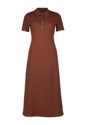 Abito polo marrone con maniche corte, materiale testurizzato, chiusura a bottoni e colletto a bordo ondulato. Forma a trapezio, lunghezza al ginocchio.