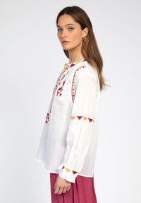 AN'GE Blouse - ecru