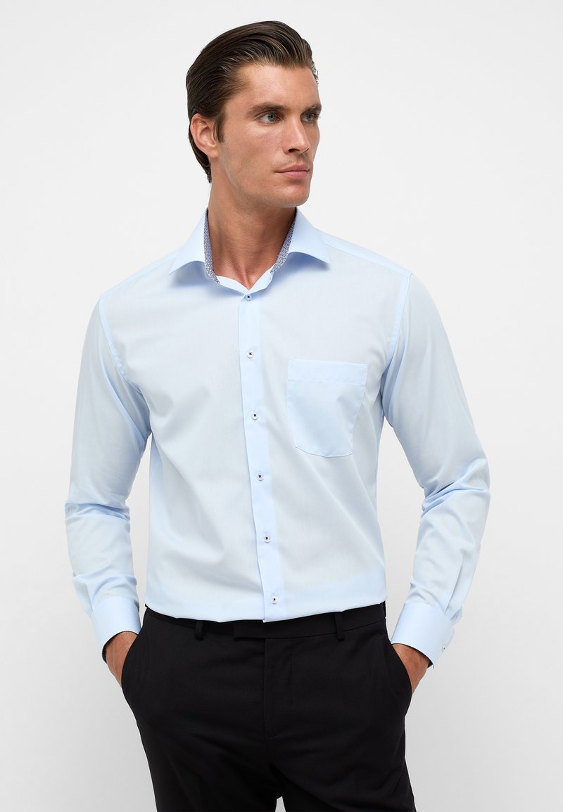 Eterna POPELINE HEMD - MODERN FIT - Formal shirt - himmelblau/light ...