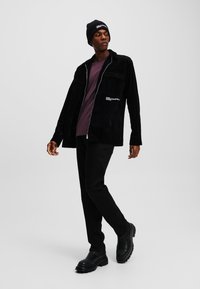 Karl Lagerfeld Jeans SHORT-SLEEVED - Triko s potiskem - plum perfect