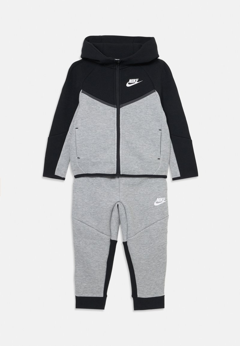 Nike Sportswear TECH SET UNISEX - Ikdienas džemperis - dark grey/black