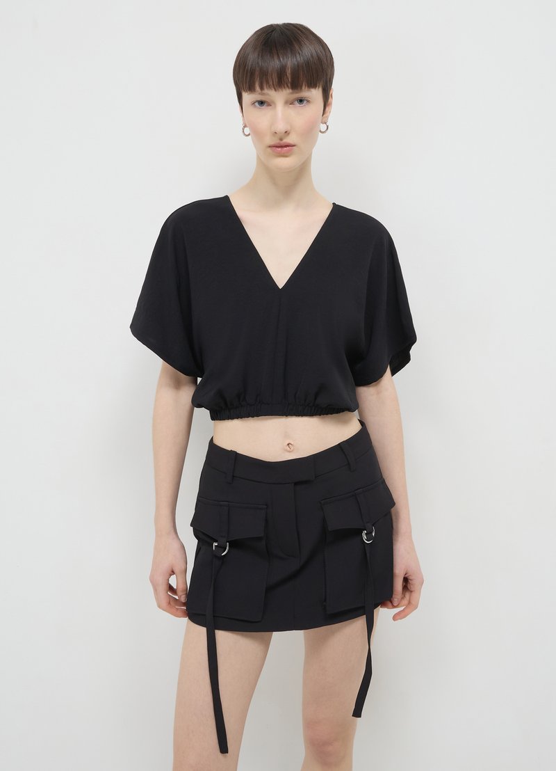 Calliope SCOLLO A V - Camicetta - ultrablack