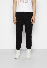 Ellesse INNES - Cargobukse - black